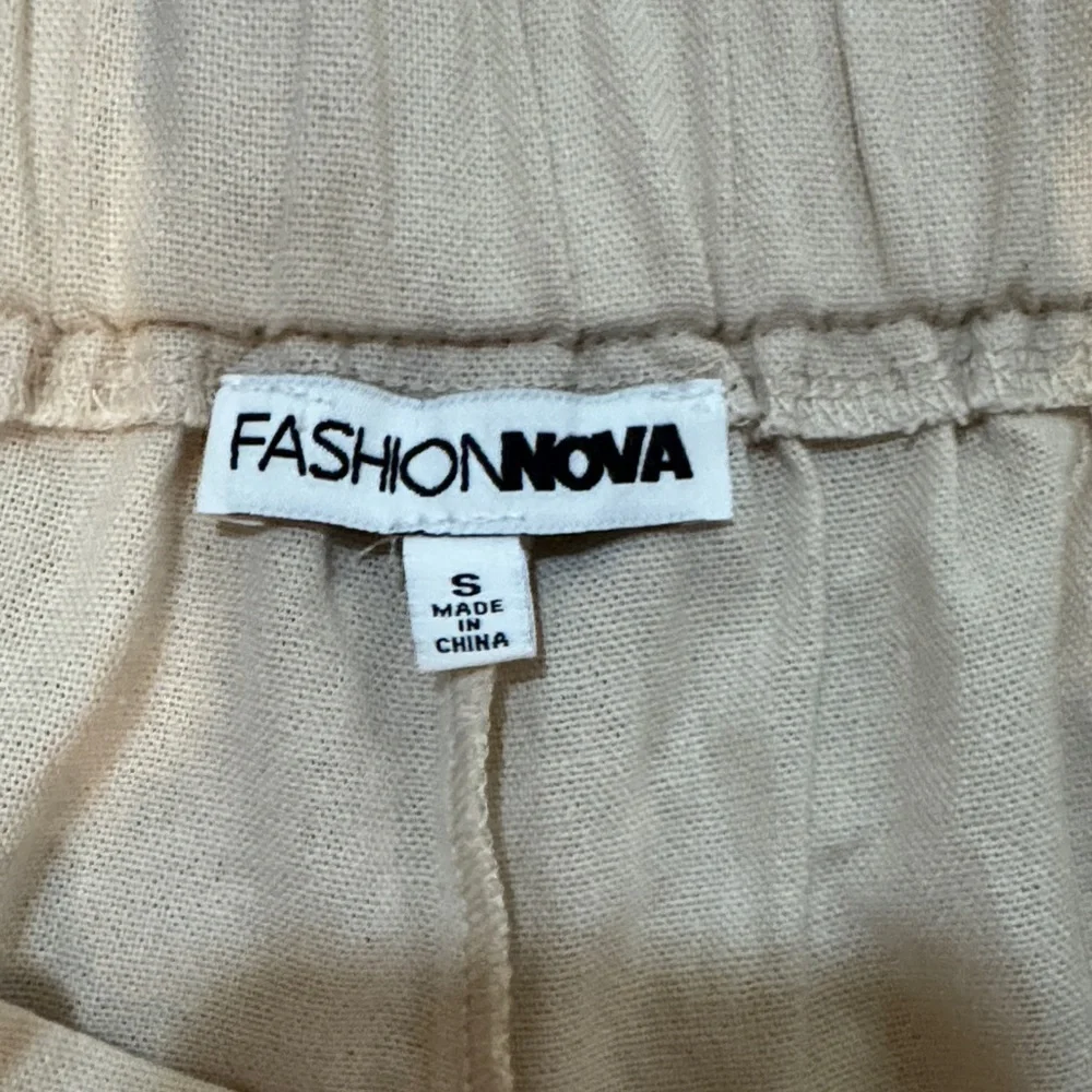 Stretch Khaki shorts high waisted - Picture 2 of 3